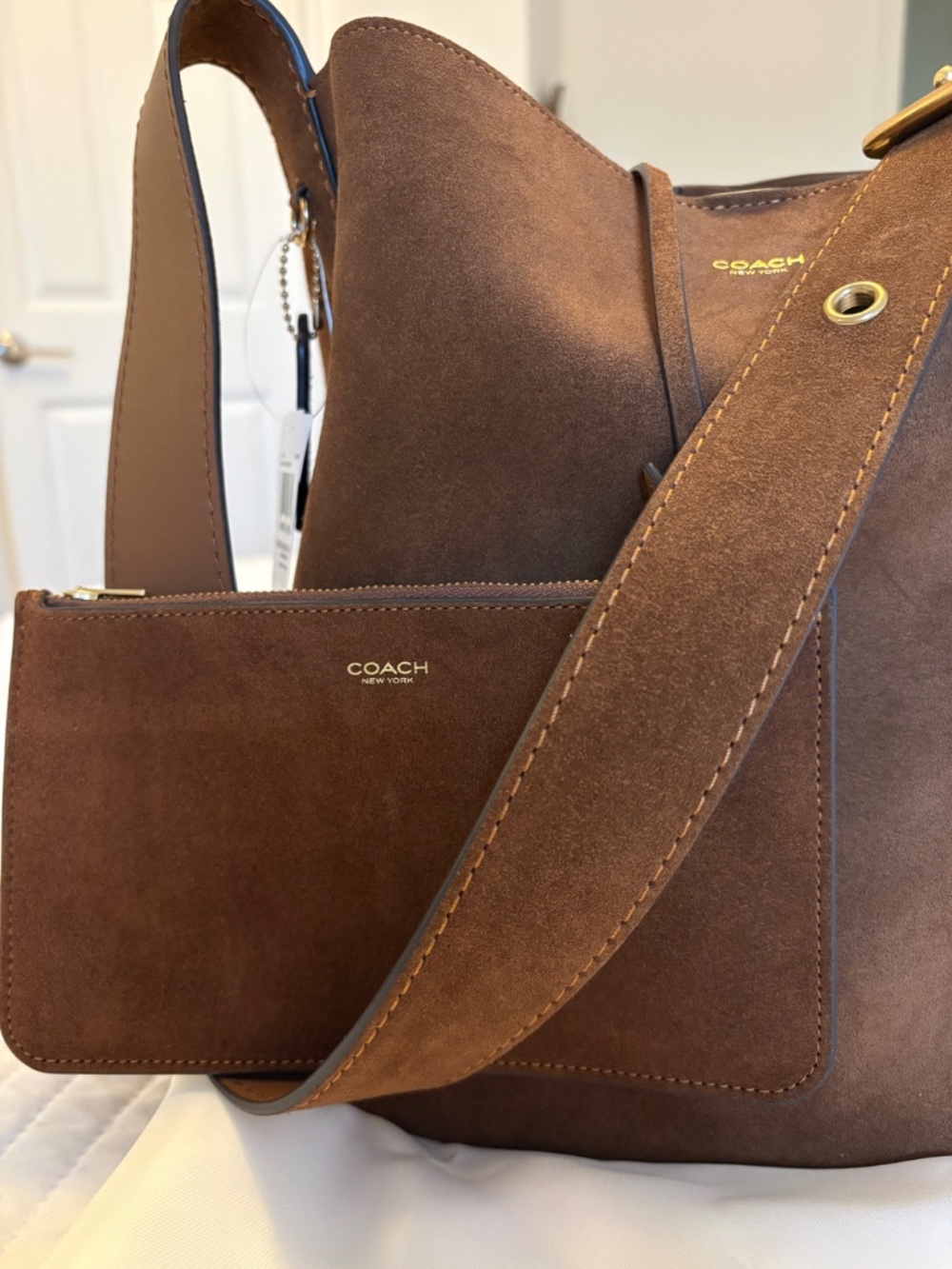 SOLD ELSEWHERE | NWT Coach Bleeker Bucket Bag - Picture 4 of 9